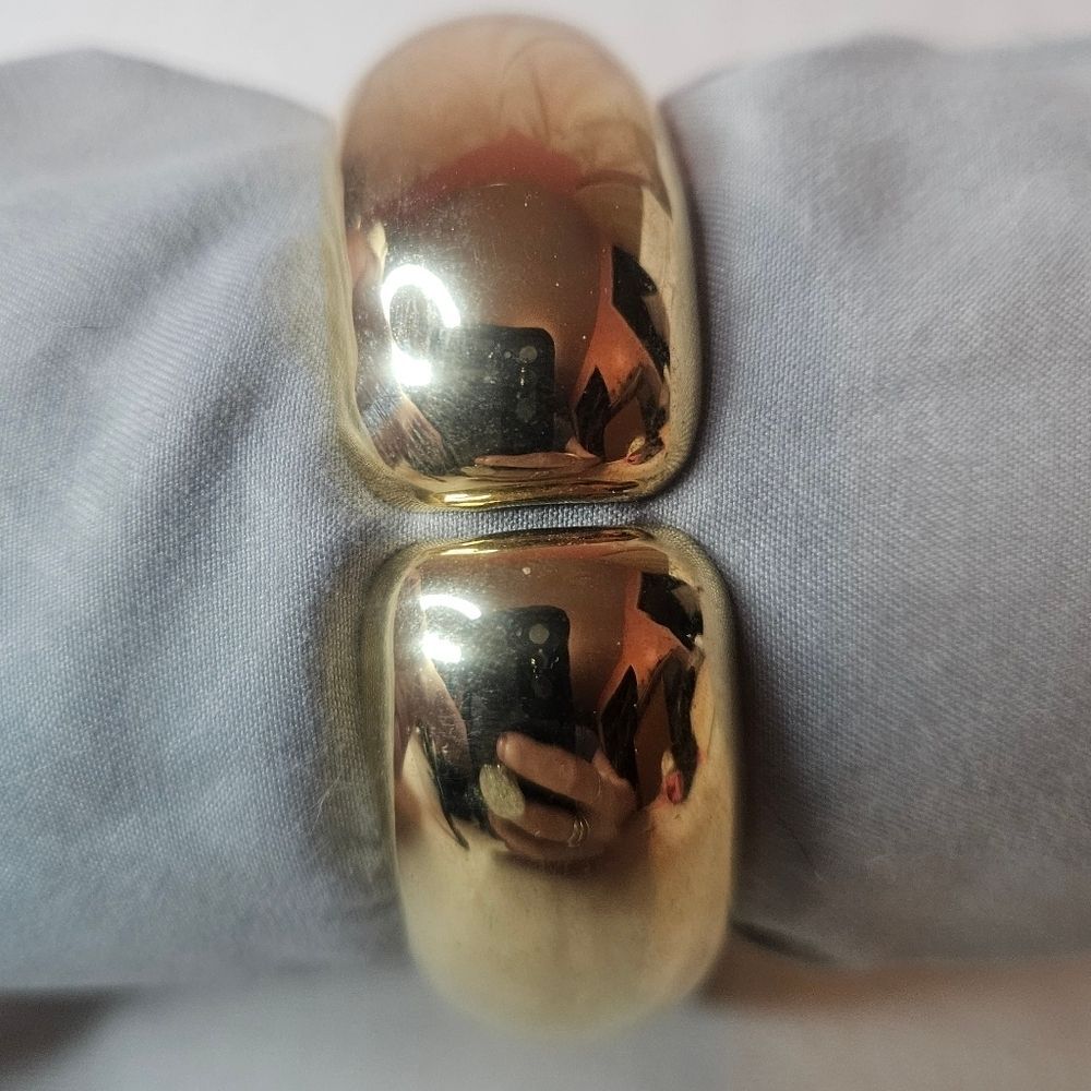 Vintage Gold Tone Thick Clamper Cuff Bangle Bracelet 90s - Picture 1 of 1